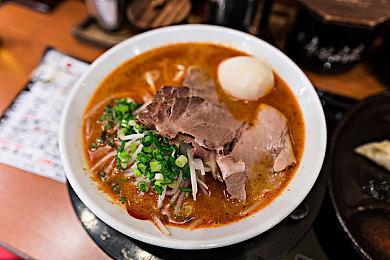 中端机型轻松驾驭 《指环王：夏尔传说》配置需求公布